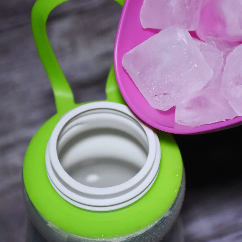 有蓋保凍噴霧安全鎖水樽 Mist Cool Bottle 20oz