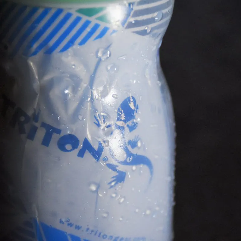 有蓋保凍噴霧安全鎖水樽 Mist Cool Bottle 20oz