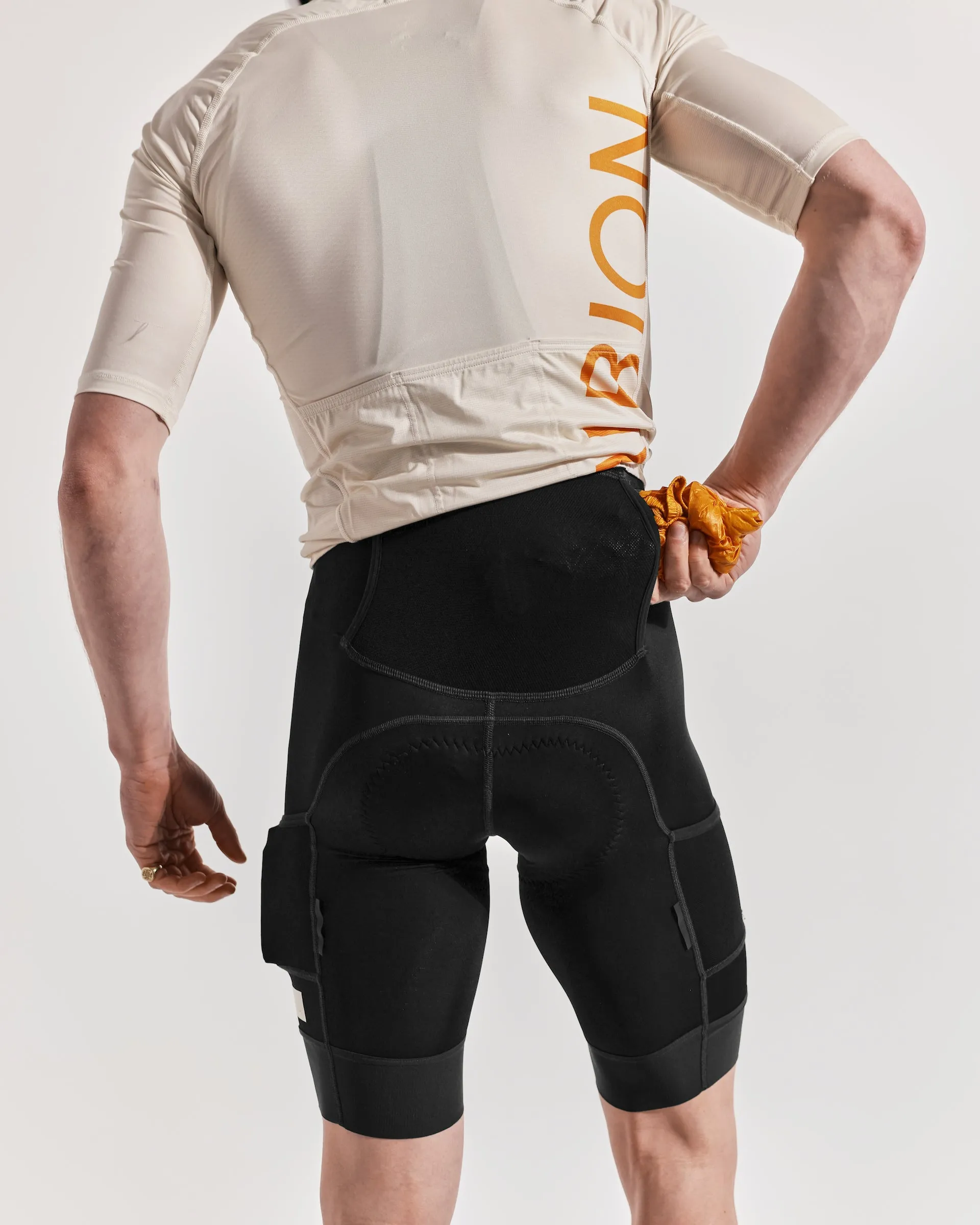 ALBION Men's ABR1 Pocket Bib Shorts - Black