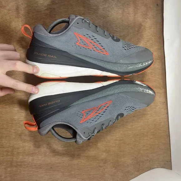 Altra Paradigm 5 Men's Size 9 Running Shoes Gray Orange AL0A4VQ0280