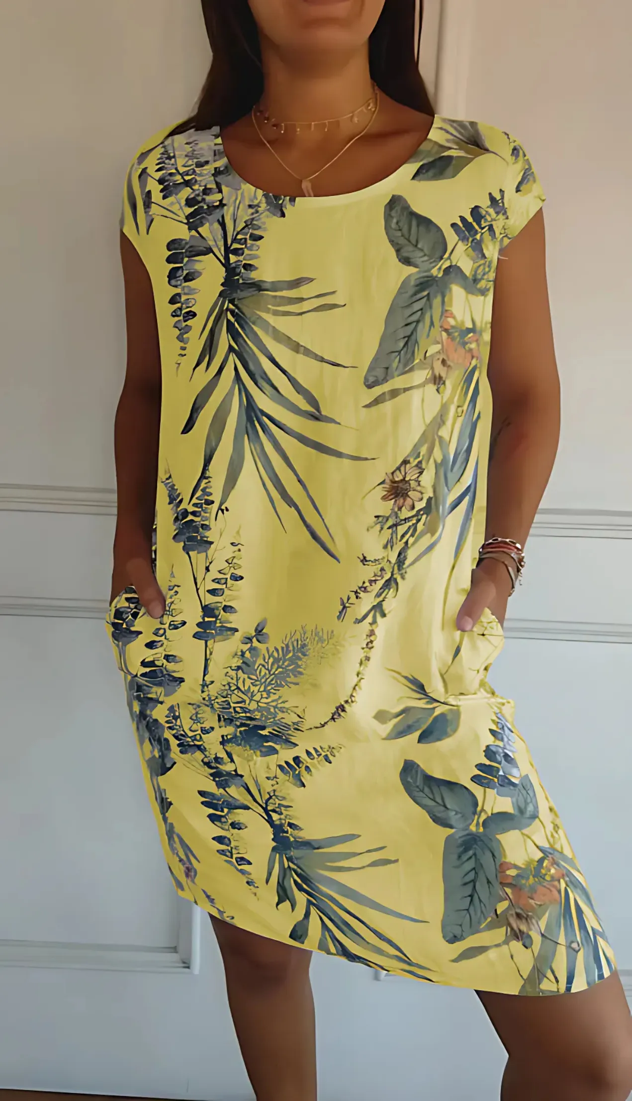 Anne | Comfortable Round Dress