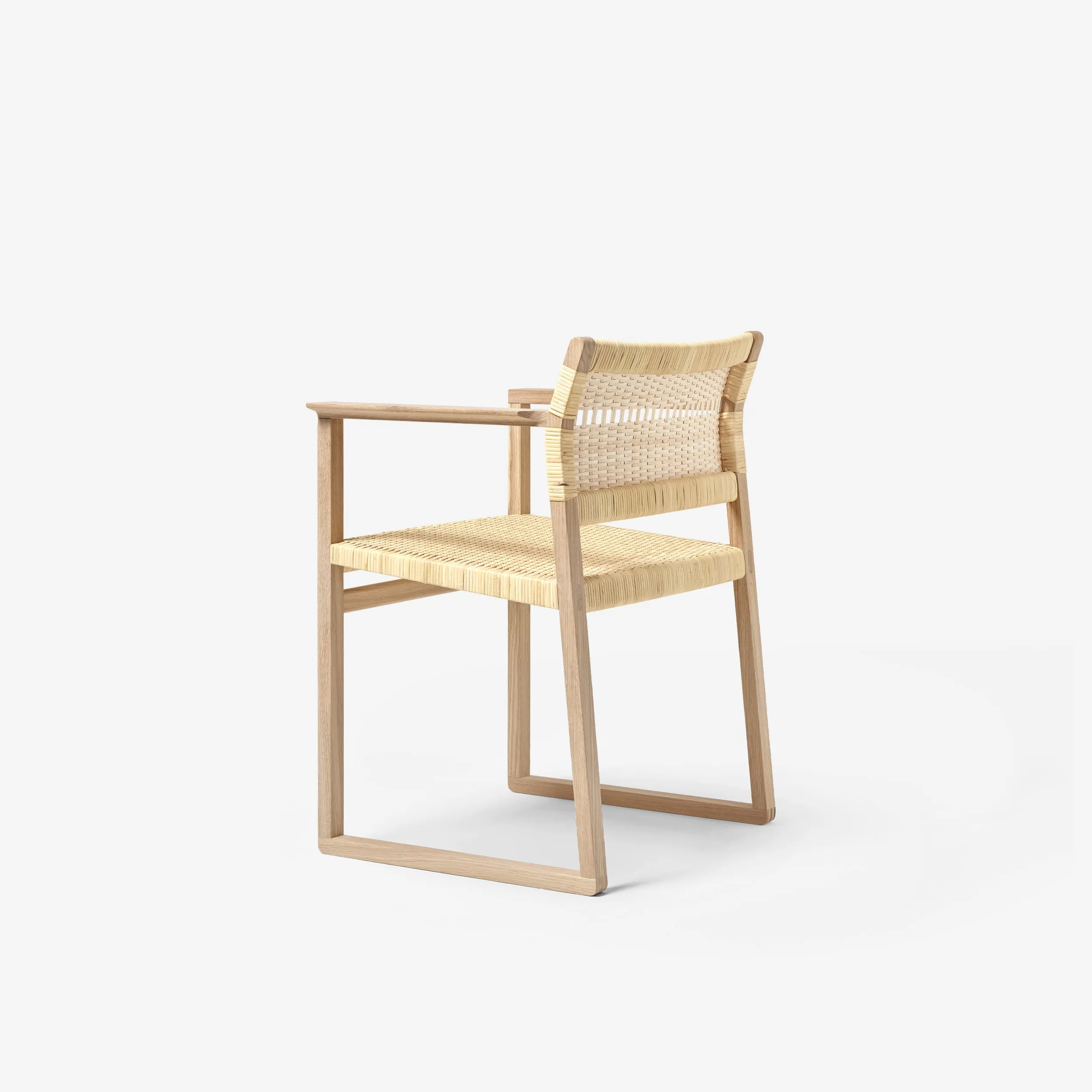 BM62 Armchair