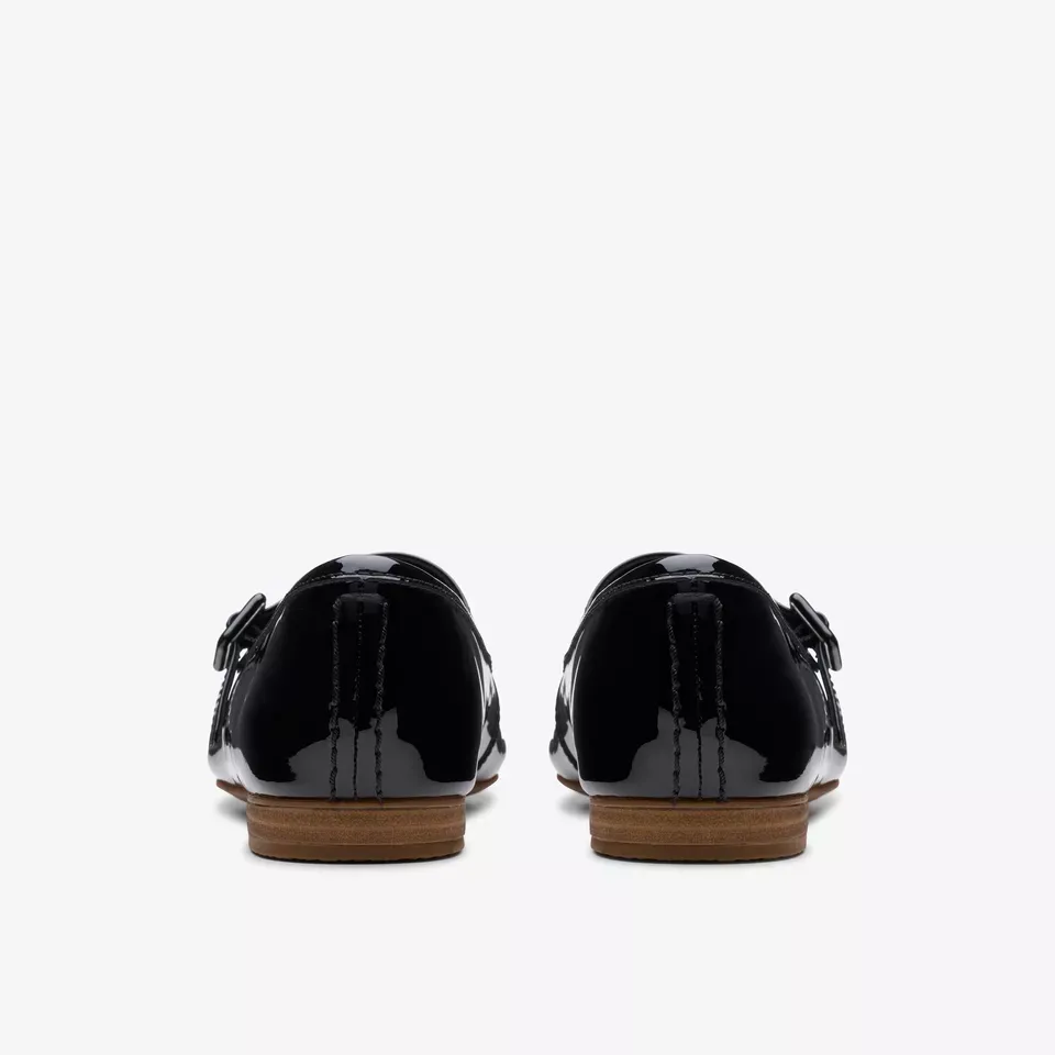 Clarks Women's Fawna Sky Patent