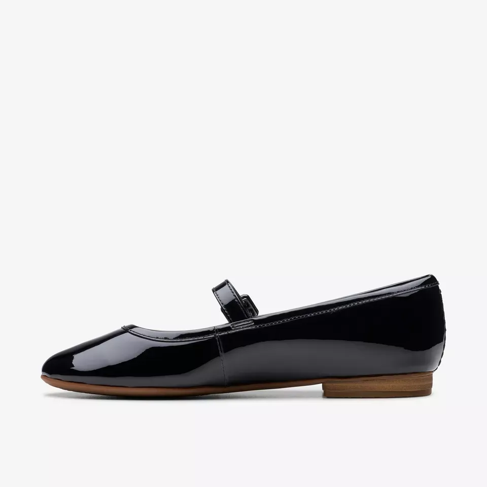 Clarks Women's Fawna Sky Patent