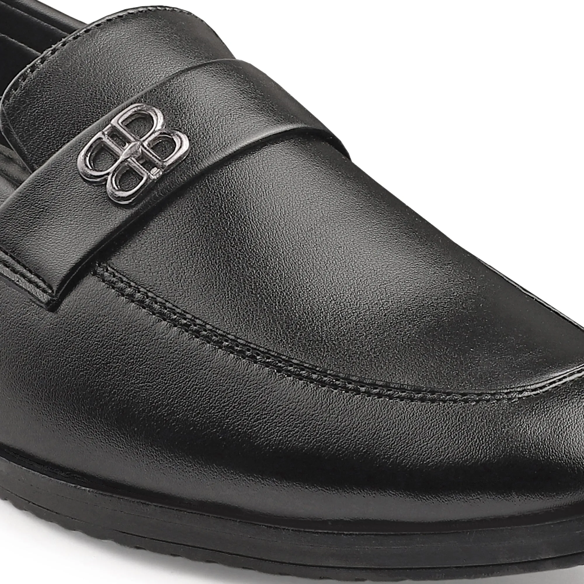 Dusk N Dazzling Black Loafer Shoes  For Men