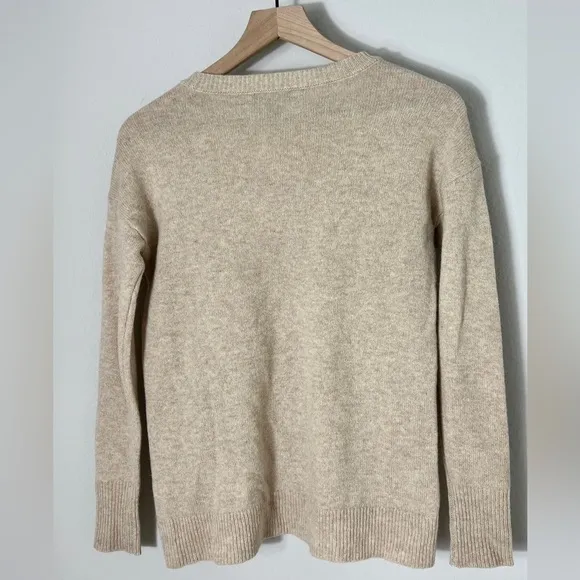 EUC J. Crew 100% Wool Sweater With Bling Stripe On Sides Size XXS.