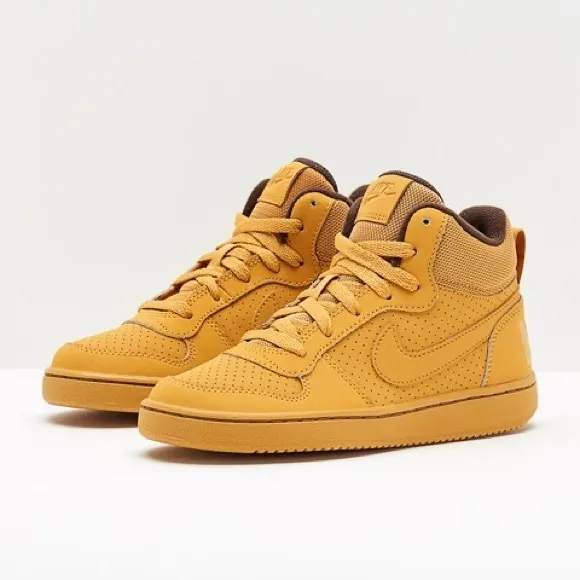 EUC Youth Size 7Y (Euro Sz 40) Nike Court Borough Mid GS Sneakers Haystack/Brown