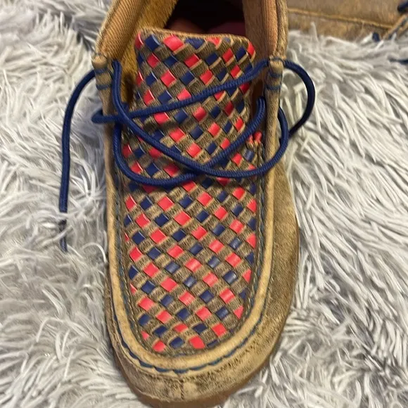 Fit like a size 4.5. Twisted x mocasin driving shoe
