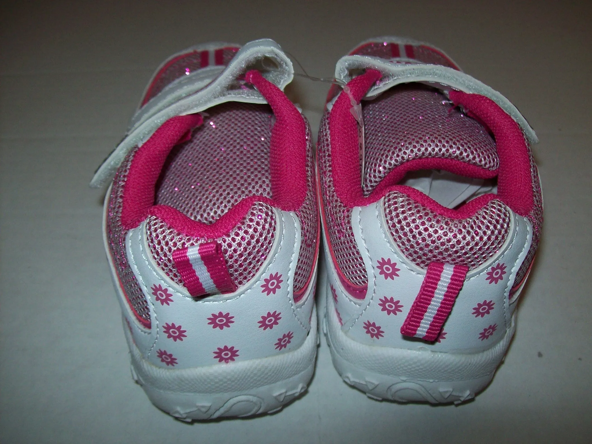 Garfield Sneakers Pink