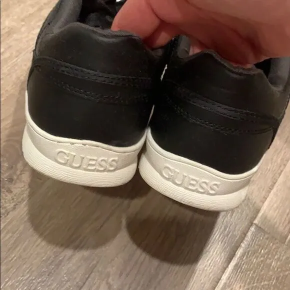 🎉last deal🎉Guess men’s sneakers 👟