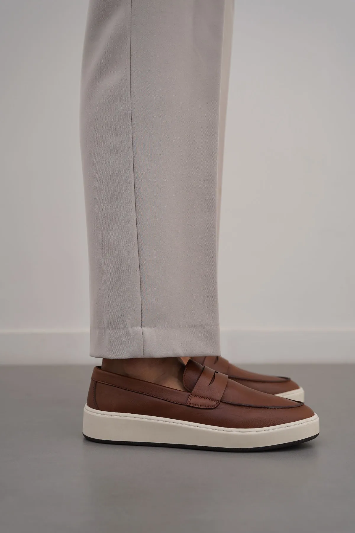 LEATHER SLIP-ON LOAFERS