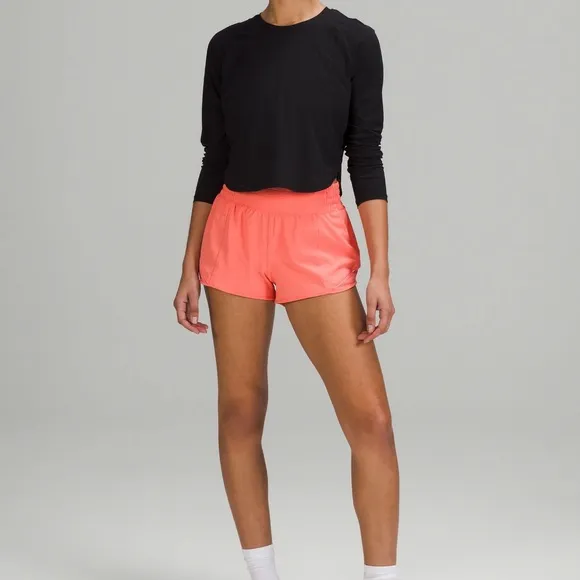 LULULEMON HIGH RISE LINED 2.5 SHORT