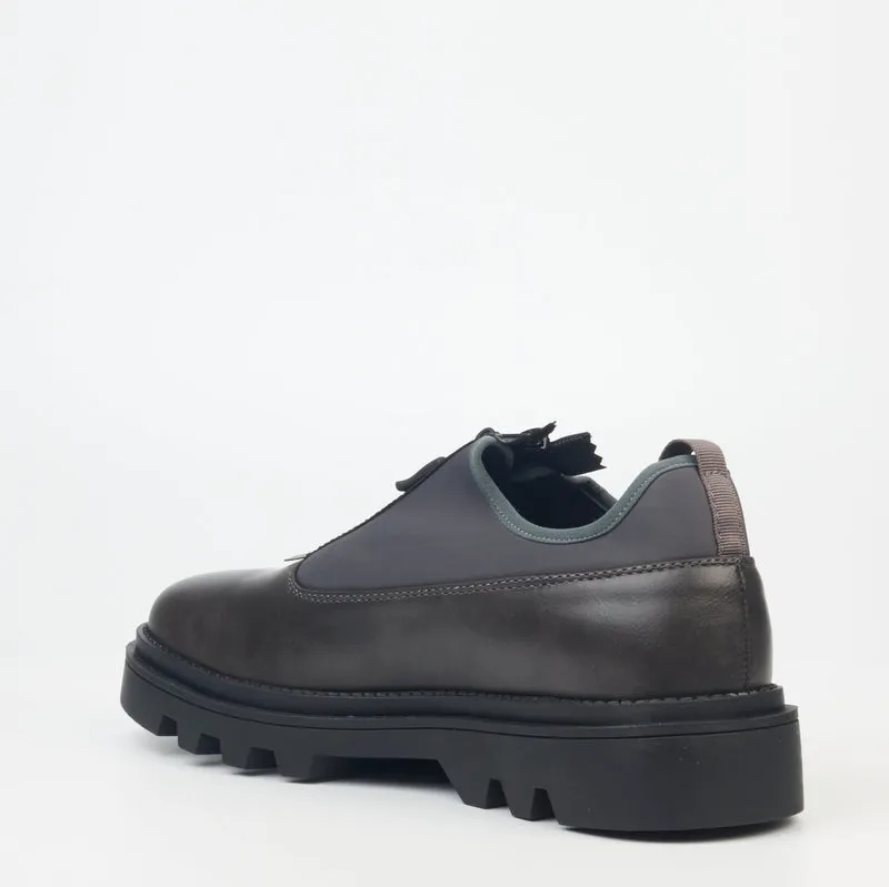 Mazerata Casual Shoe with a Zip-Grey