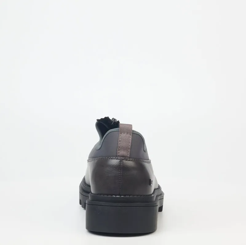 Mazerata Casual Shoe with a Zip-Grey