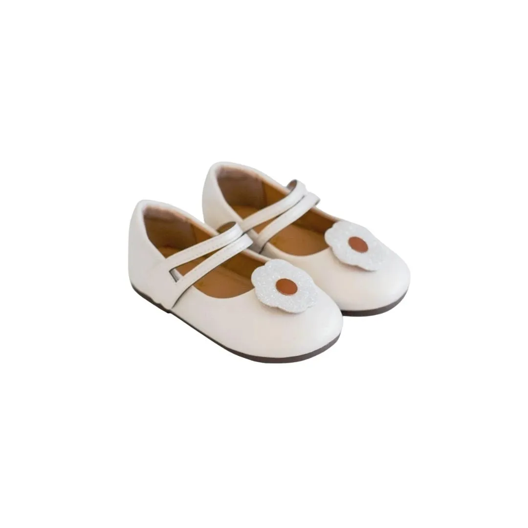 Mini Hana Ballerina Flats in Pearly White