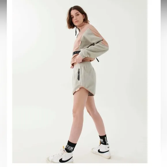 P.E Nation silver static short