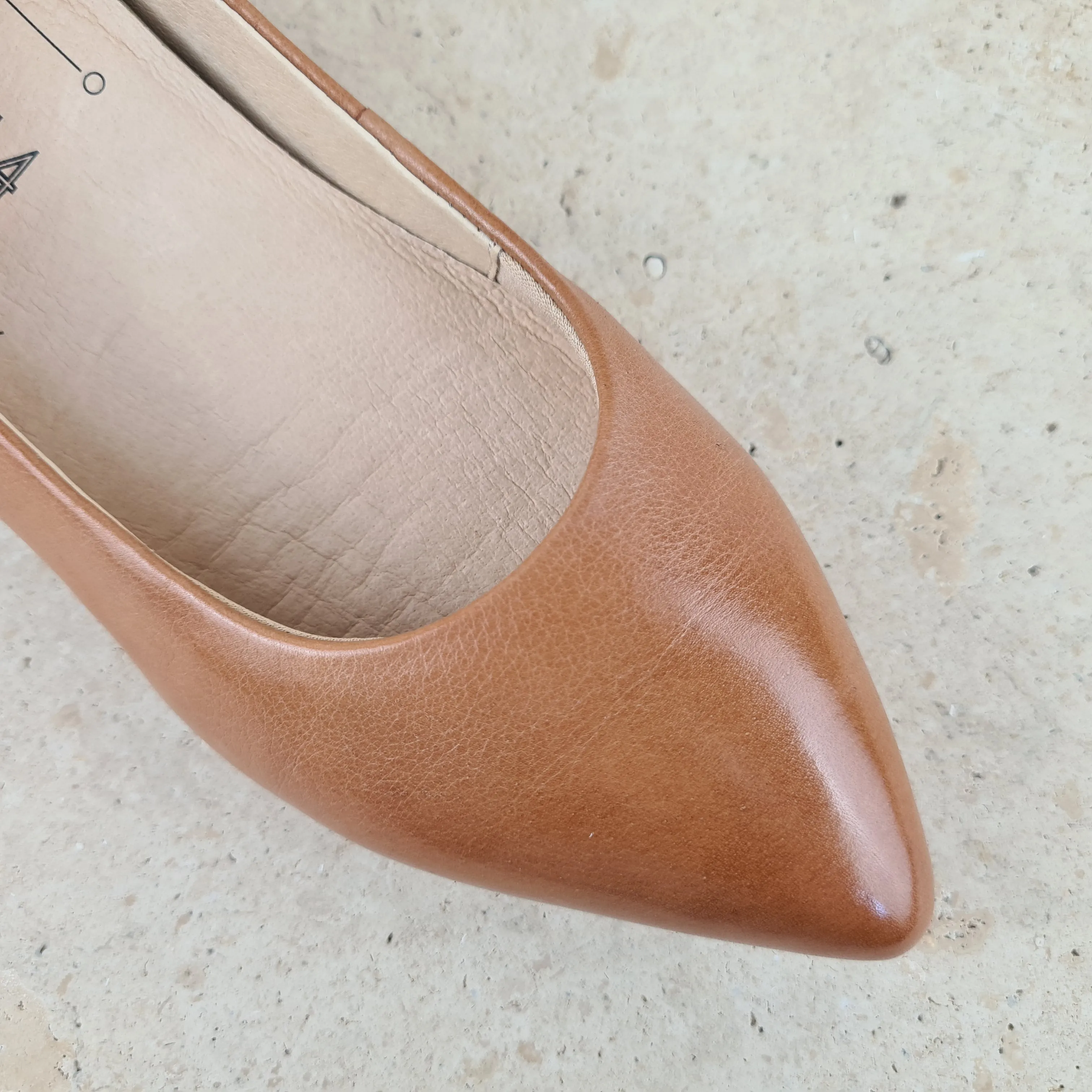 POPPY Tan