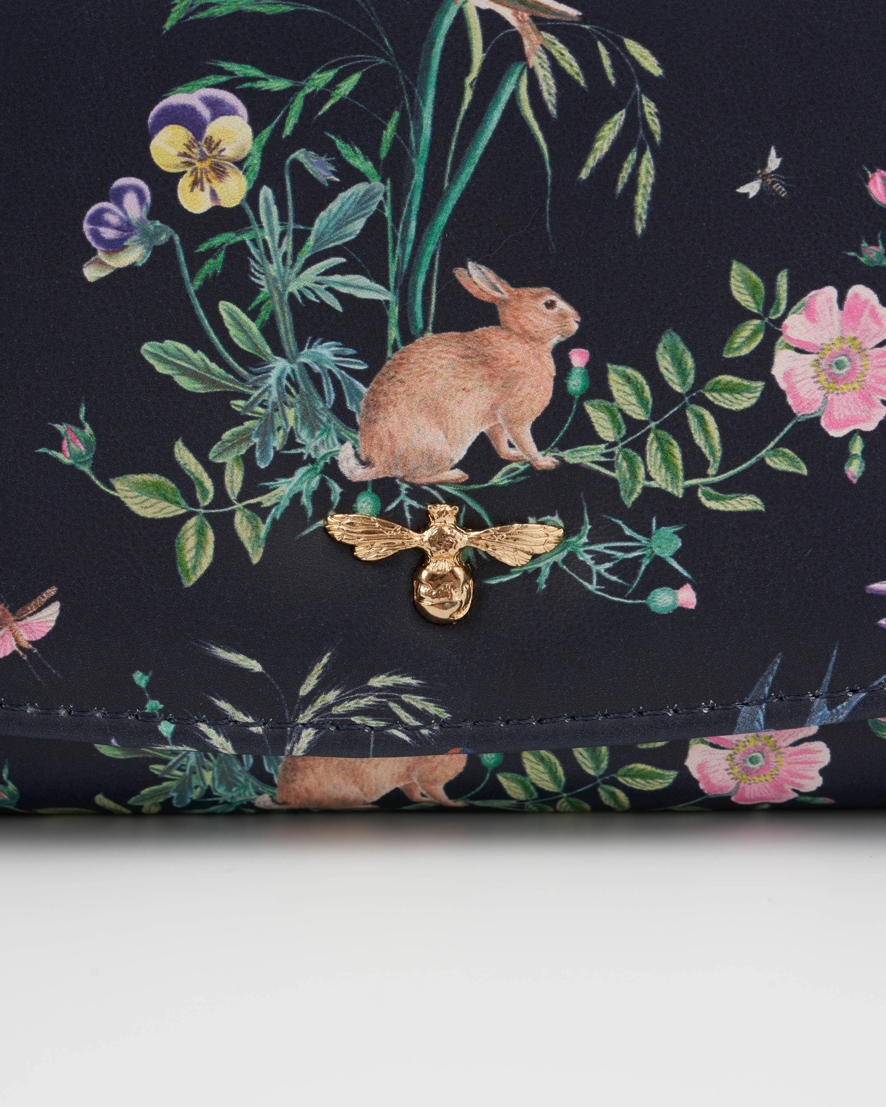 Running Bunny Wallet
