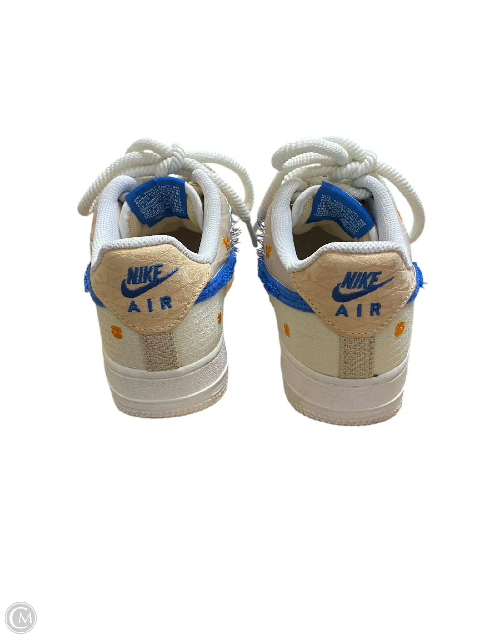 Shoes Sneakers By Nike In Tan, Size: 5