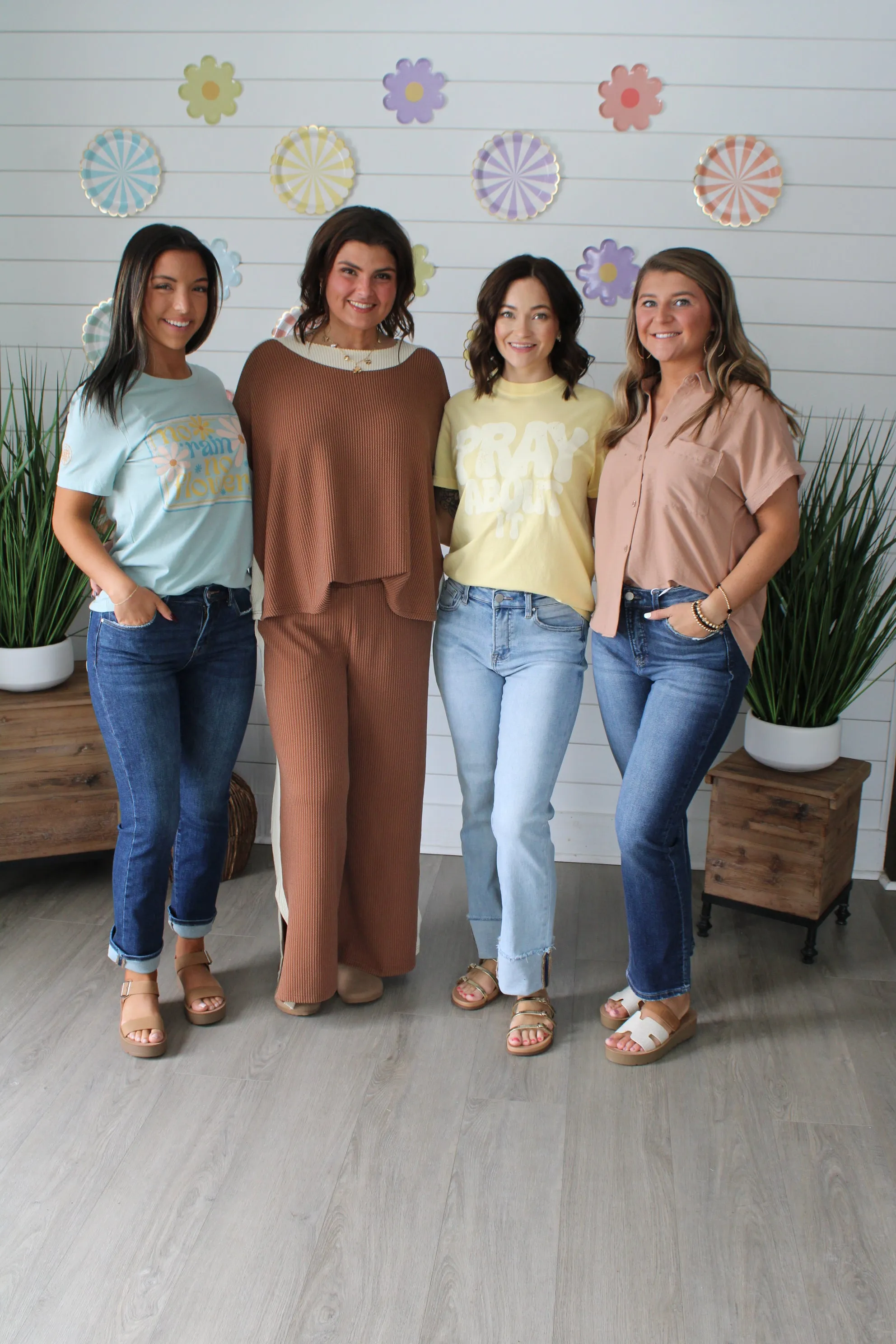 Spring Feeling Wide Leg Pants • Brown