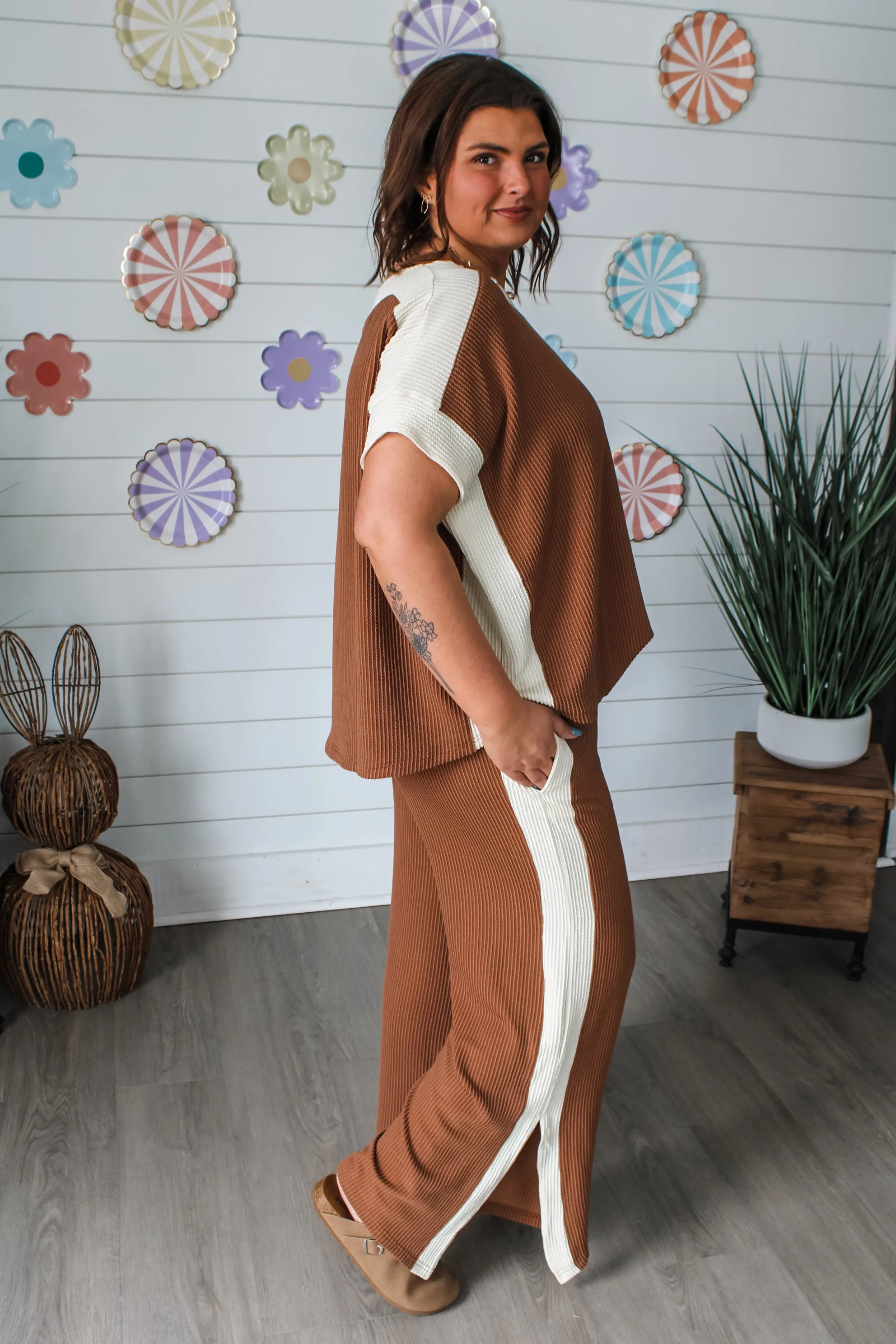 Spring Feeling Wide Leg Pants • Brown