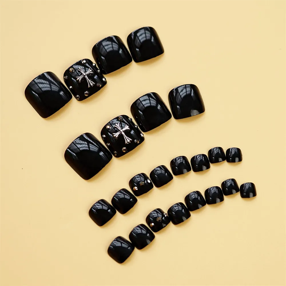 Square Toe Mine Black Cross