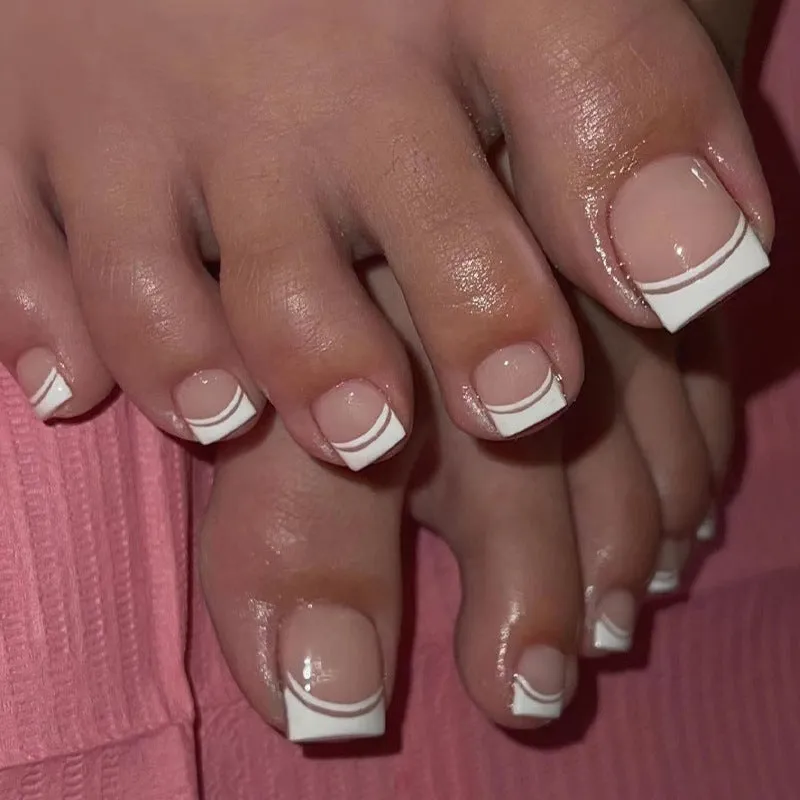 Square Toe Simple White