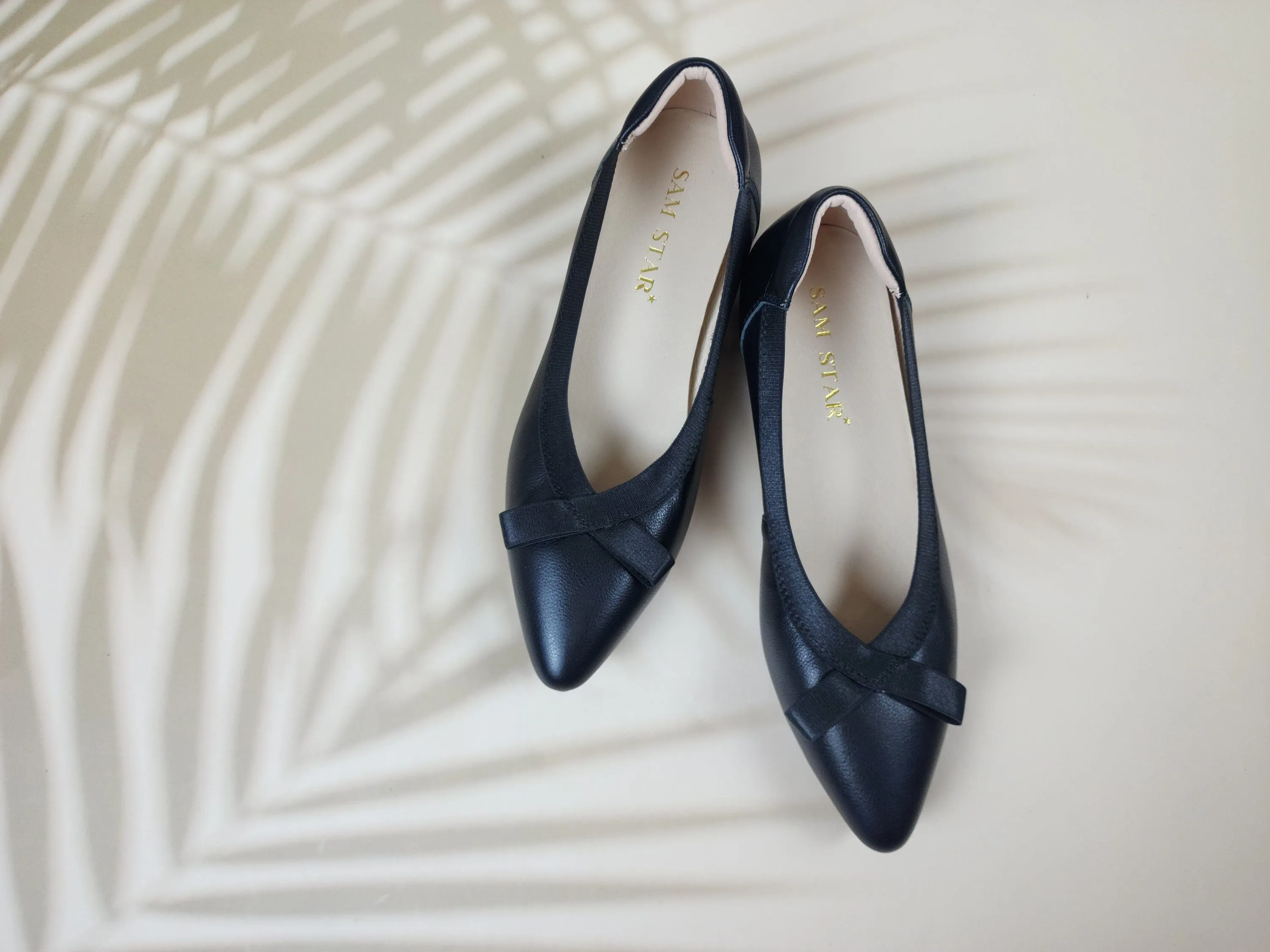 SS24006  Pointy Leather pumps with bow and extra cushion