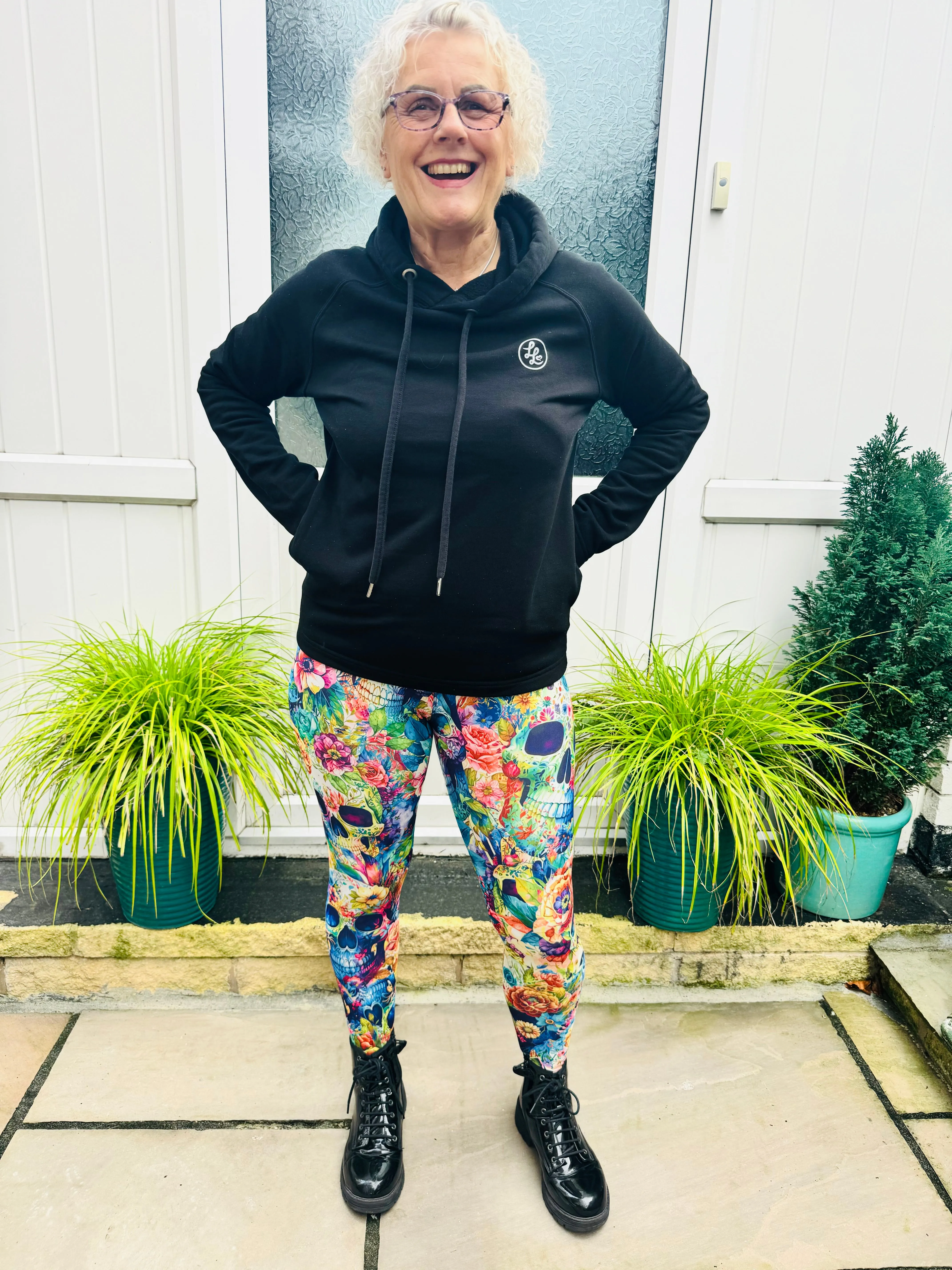 Stunning Skulls CASUAL Leggings