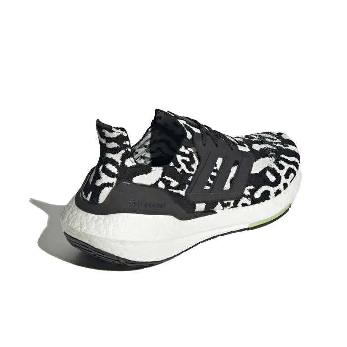 ULTRABOOST 22