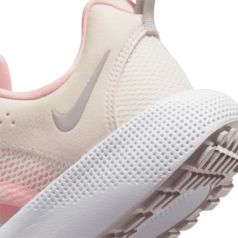 WMNS NIKE REACT ESCAPE RN 2