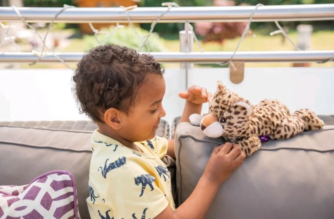 Wärmetier Leo Baby Wärmflasche Kuscheltier Habibi Plush